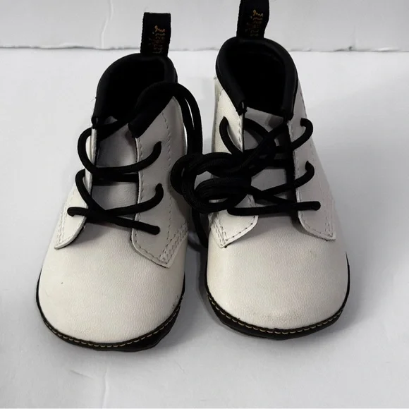 Dr. Martens White and Black Combat Boots with Pull Tab baby size 2 - Picture 2 of 5